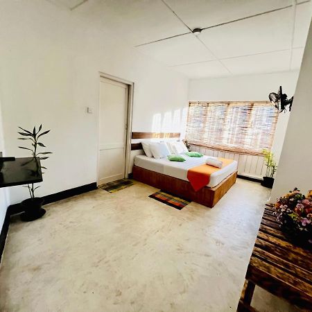 Louis Lake Villa Kandy Buitenkant foto