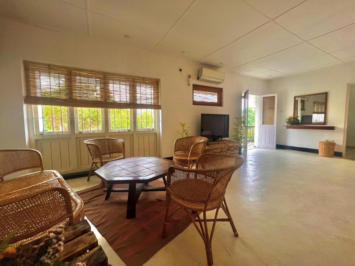 Louis Lake Villa Kandy Buitenkant foto