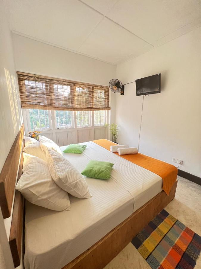 Louis Lake Villa Kandy Buitenkant foto