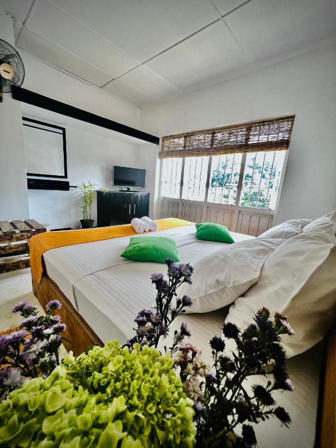 Louis Lake Villa Kandy Buitenkant foto